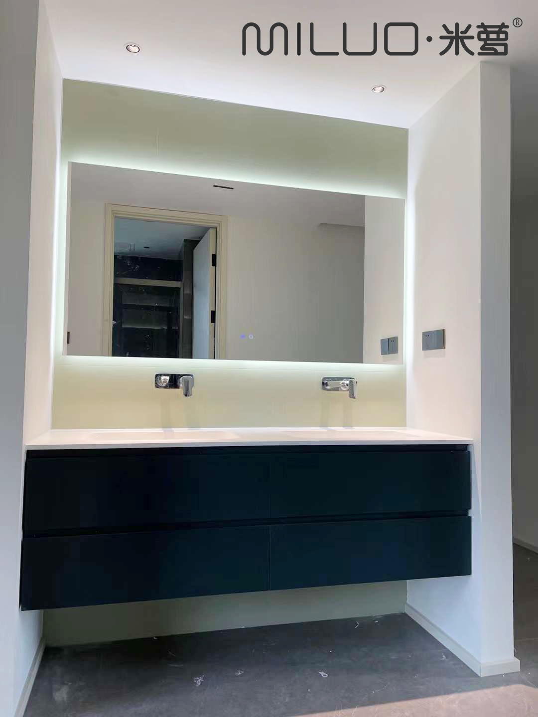 Luxury Apartment in Hangzhou, China (2).jpg