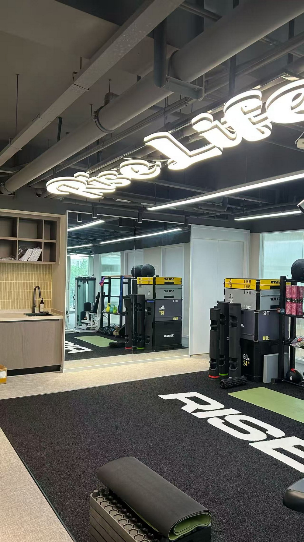 Gym Bathroom Solution (10)