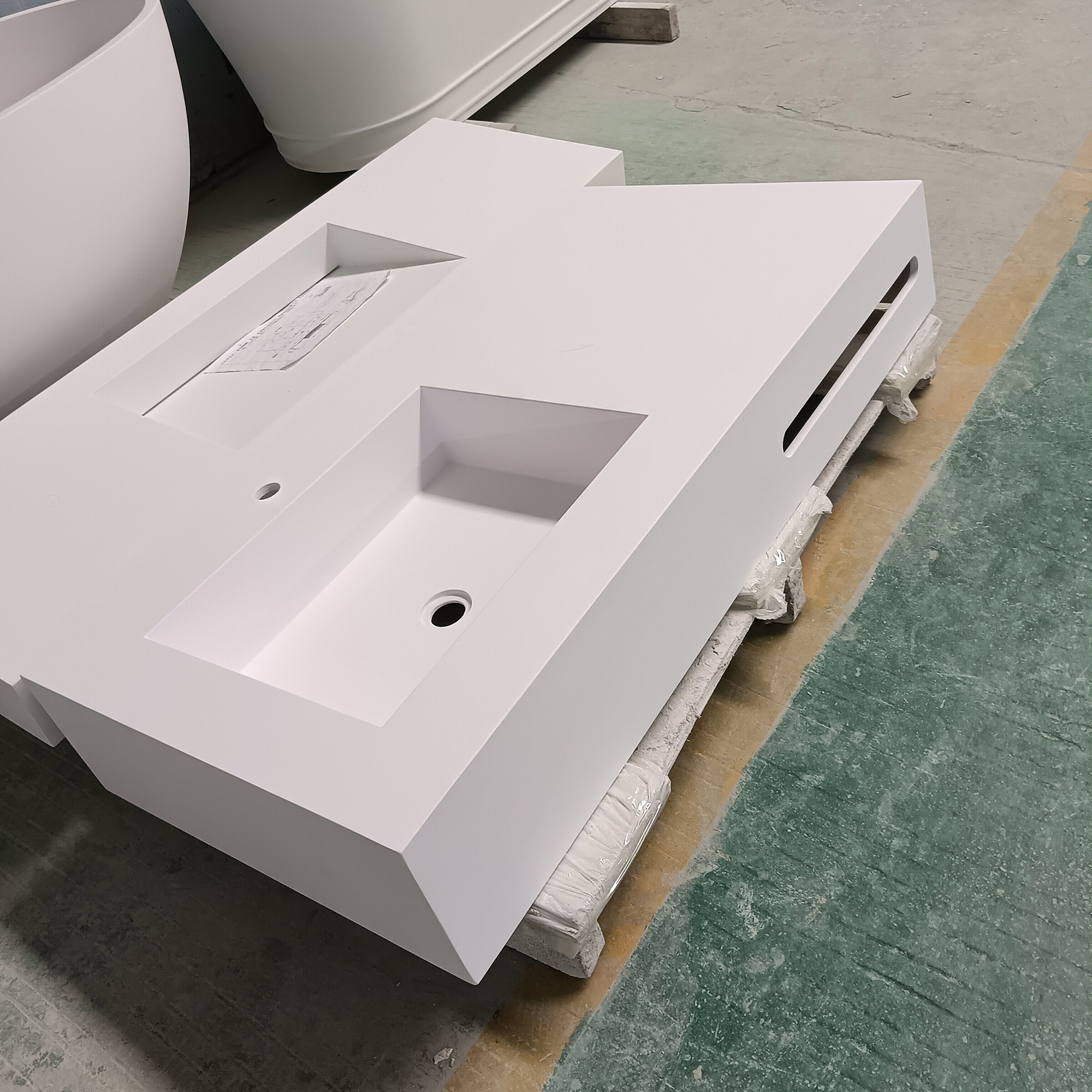 Wall Hung Sink (3) Wall Hung Sink (3)