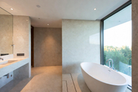 //irrorwxhlmmllk5m.ldycdn.com/cloud/pjBpnKjklmSRplnkrrijkq/Resin-Stone-Bathtub-In-Hotel-Suite.jpg