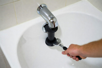 //irrorwxhlmmllk5m.ldycdn.com/cloud/pkBpnKjklmSRplnijljpkp/Bathtub-Drain-Close-Up.jpg
