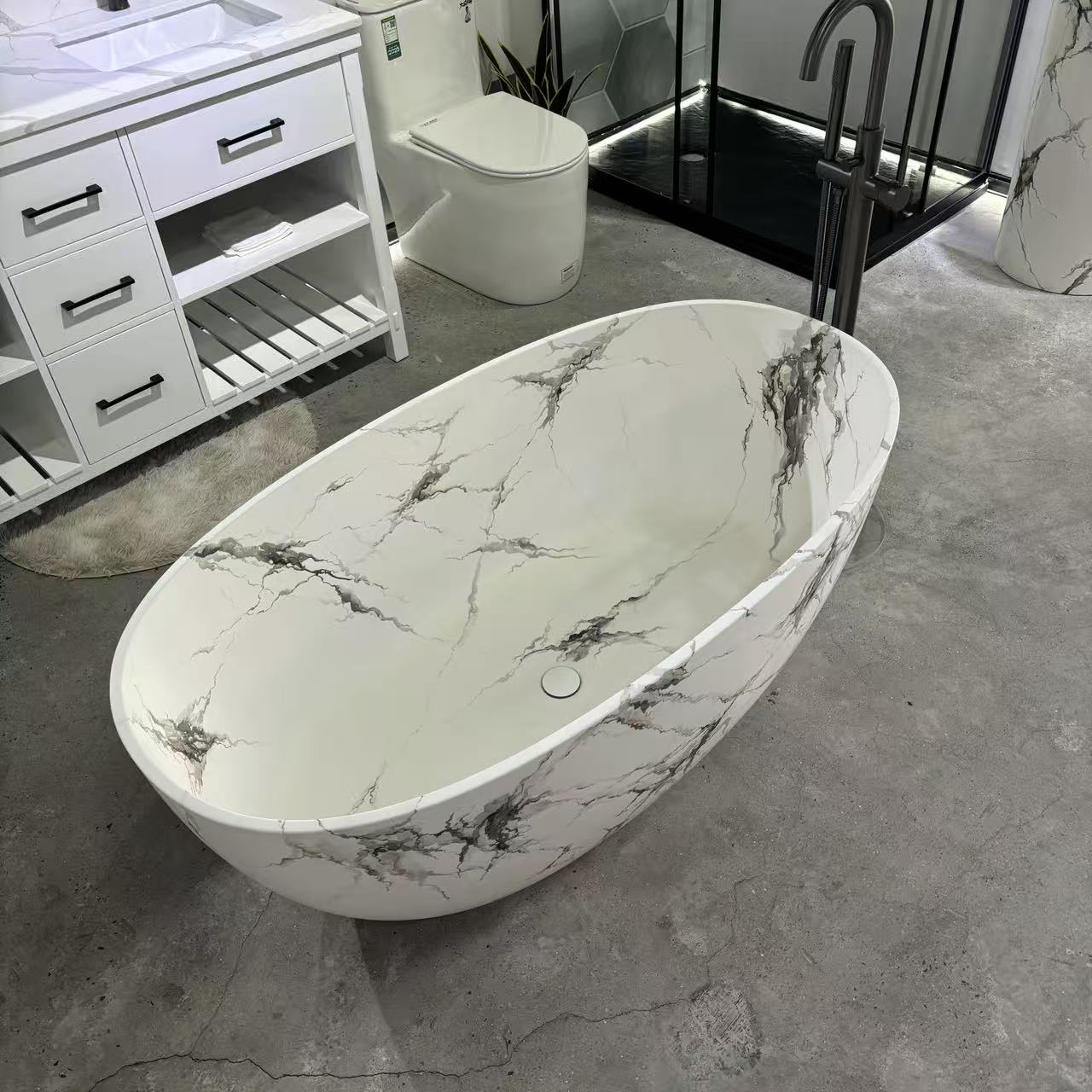 Black And White Marble Bathroom