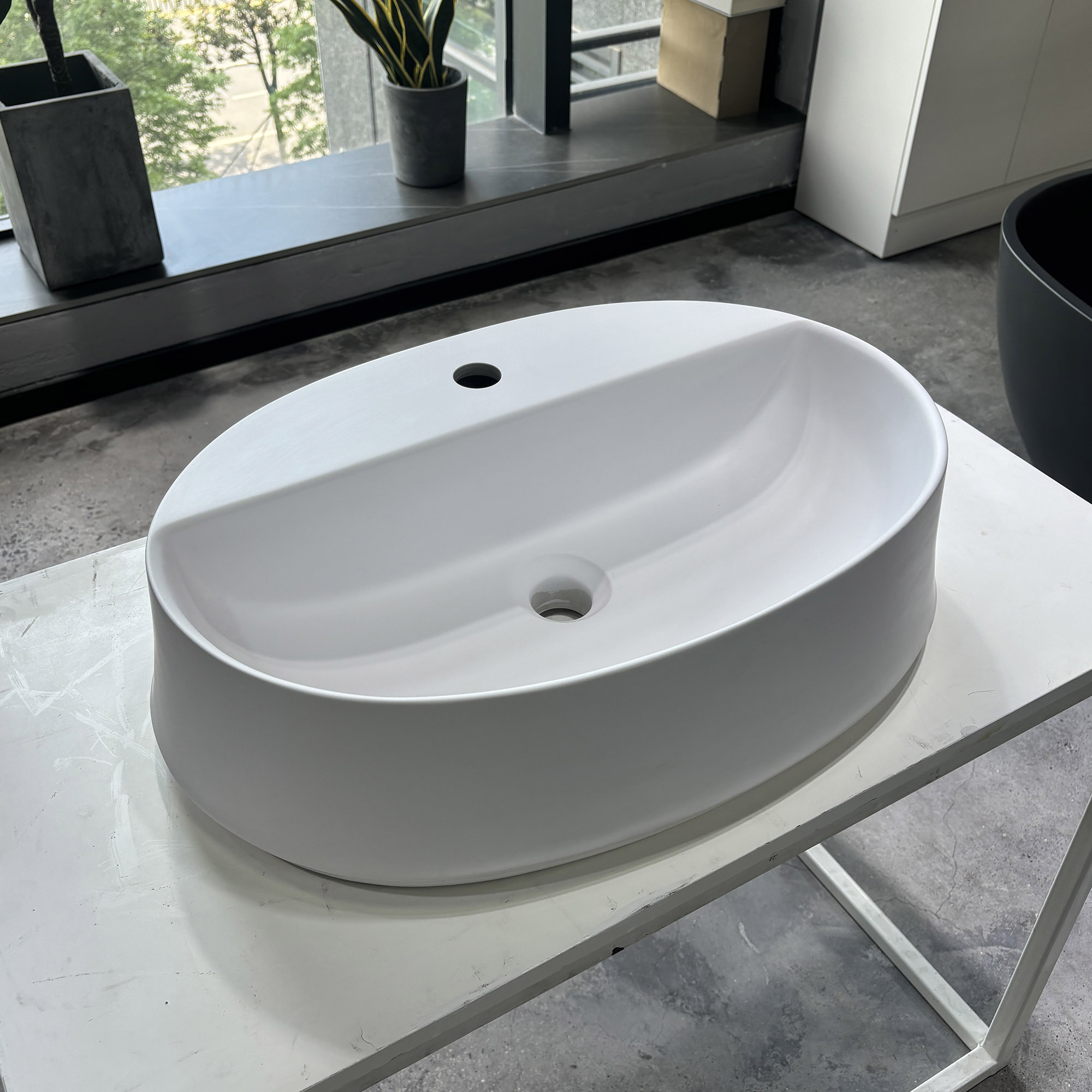 Contemporary Wash Basin