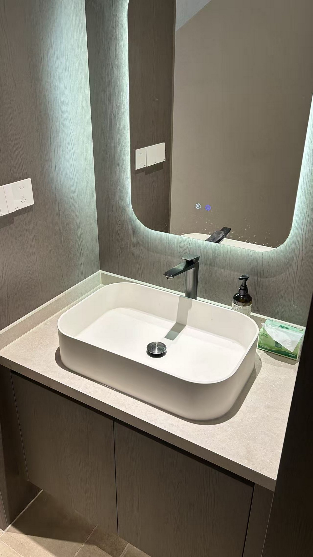 Gym Bathroom Solution (2)