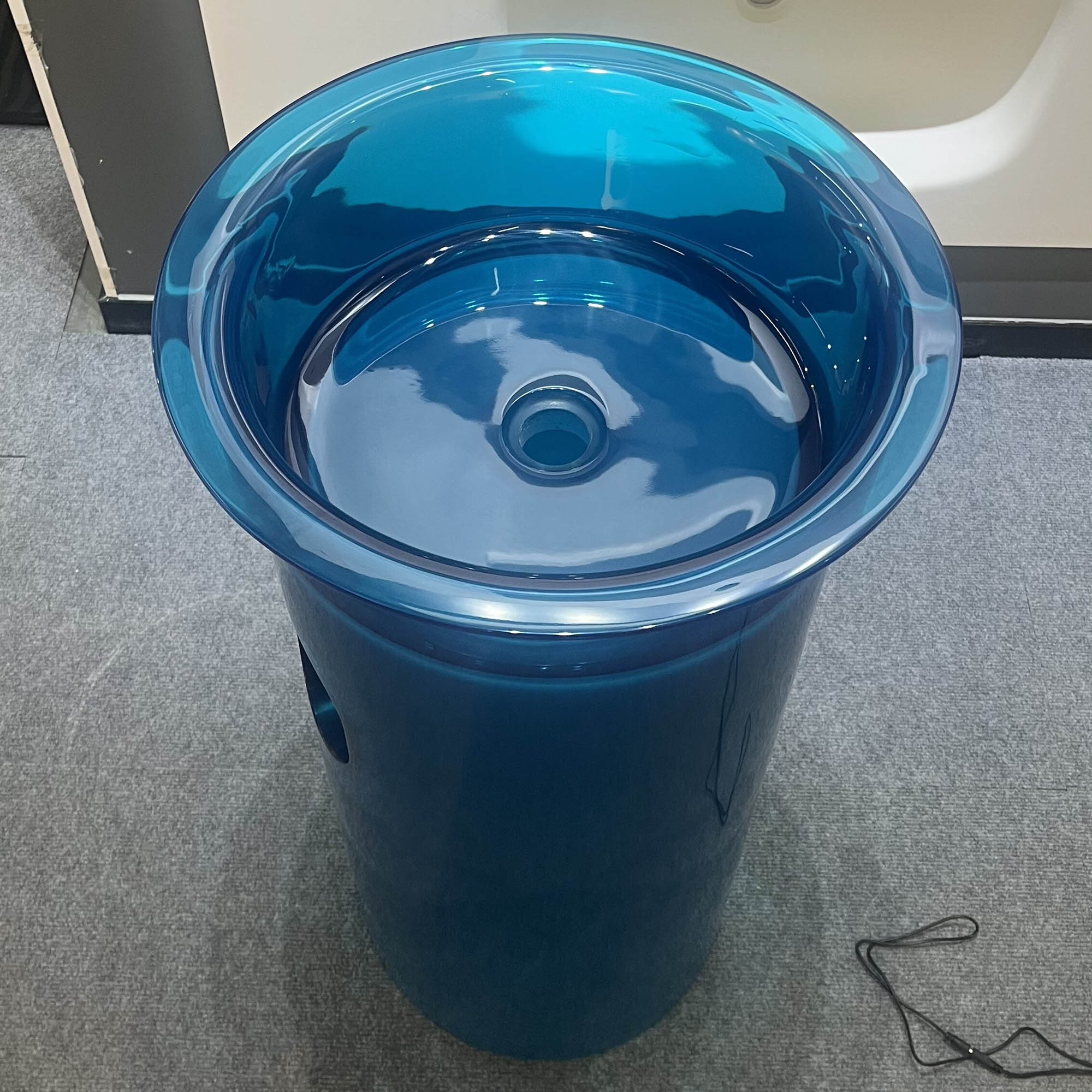 Round Pedestal Basin (4) Round Pedestal Basin (4)